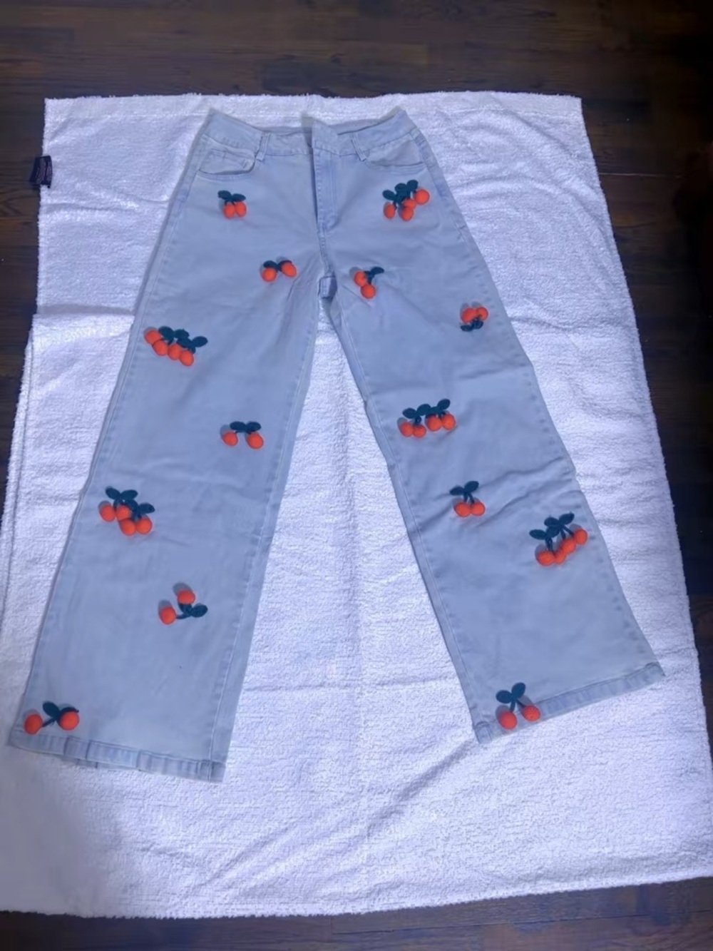 Light Wash Jeans with Cherry Embroidery